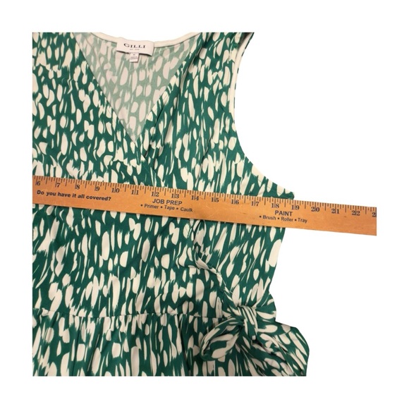 Gilli Green Abstract Wrap Jumpsuit – Medium - Picture 7 of 9